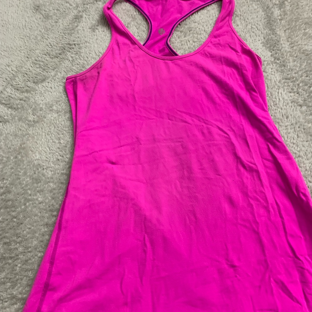 Lululemon pink tank